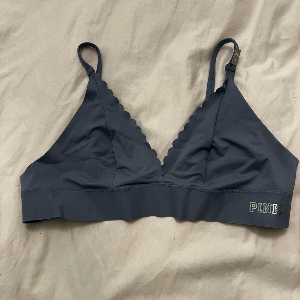 PINK Victoria's Secret Women's Scalloped Bralette